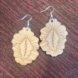 Leaf Pattern Wooden Earrings